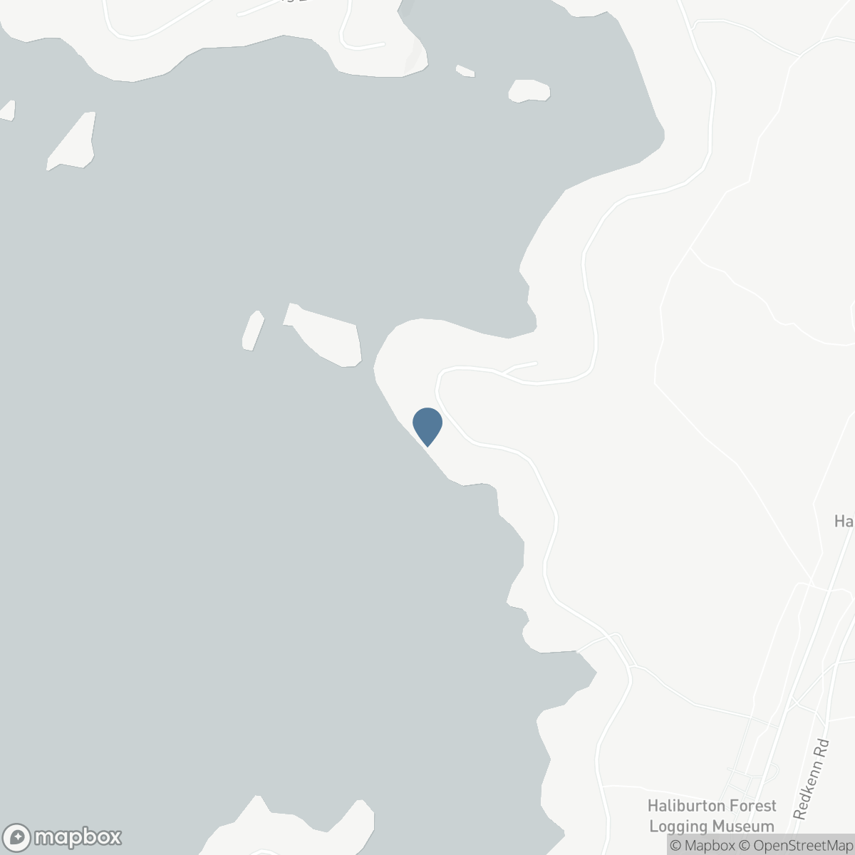 4943 KENNISIS LAKE ROAD DRIVE, Haliburton, Ontario K0M 1S0